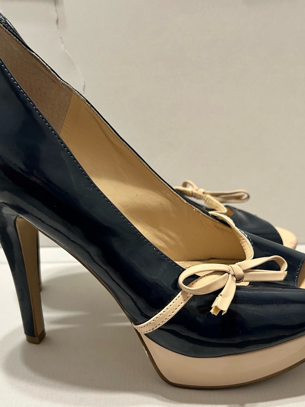 Enzo Angiolini Navy and Cream Patent Peep-Toe Platform Pumps with Bow